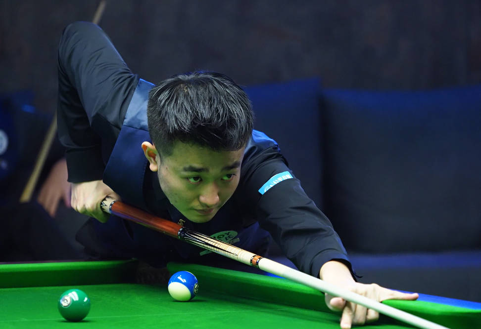 然而在本届 然而在本届